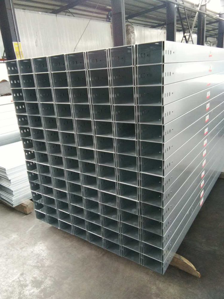 防火槽式電纜橋架在安裝要求這方面