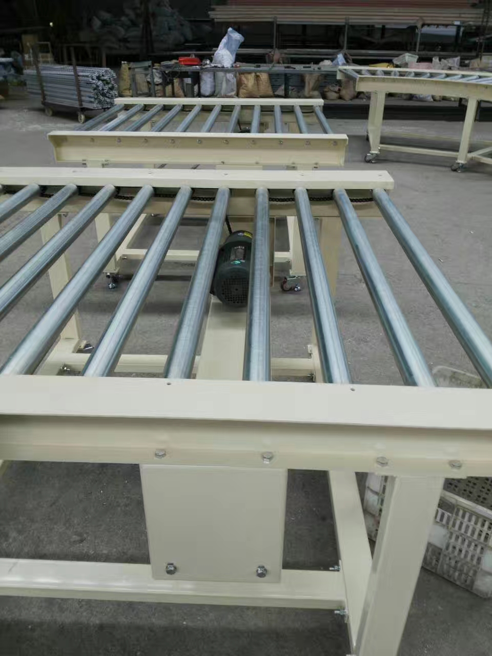 積放滾筒輸送機(jī)